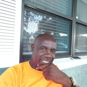 Meet your Posher, Marino